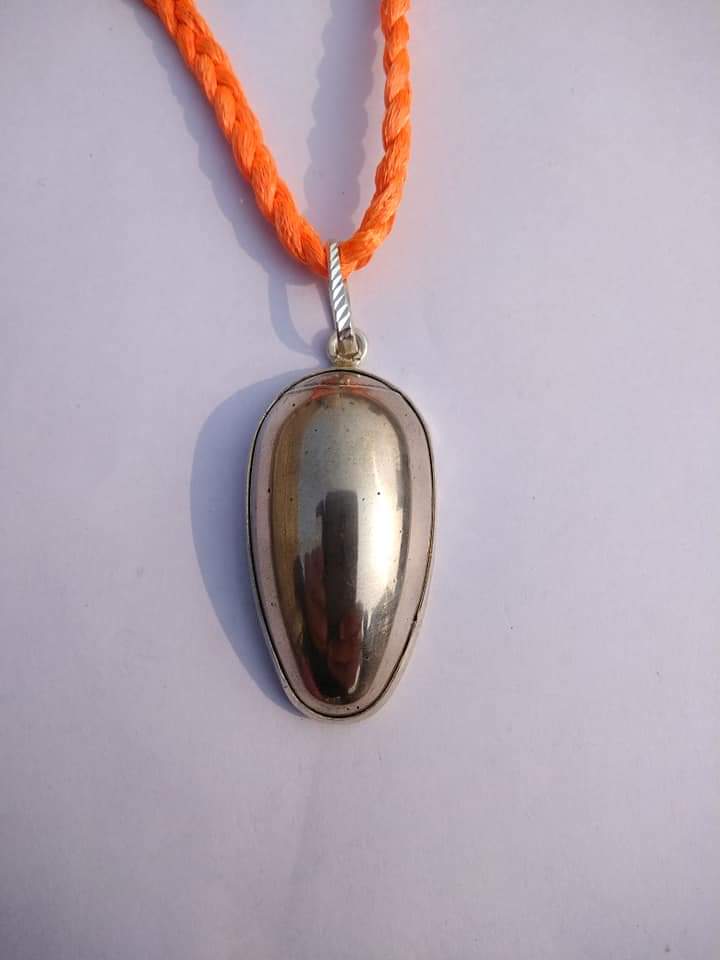 parad locket